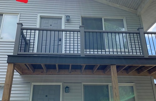 Holly Apartment | Adventure Acres- Suite A2
