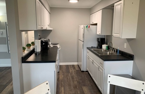 Holly Apartment | Adventure Acres- Suite B7