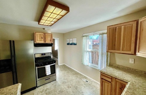 Canon City House | Adventure Awaits!-5 min from downtown and parks