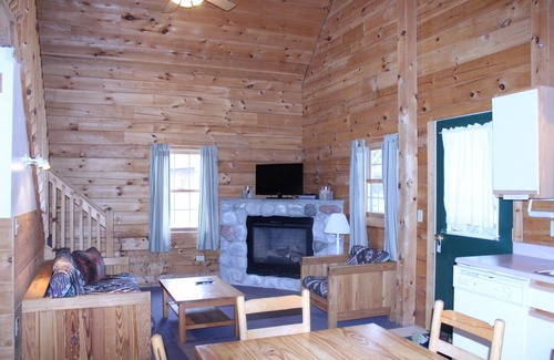 New Era Cabin | Adventure Awaits! Luxury Log Home at Double JJ Resort