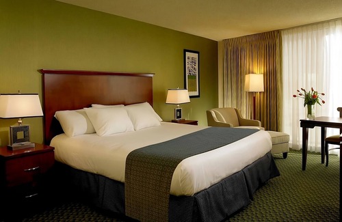 Laughlin Hotel | Adventure Awaits! Modern, Casino, Pool, Restaurants, Game Rooms, Restaurant