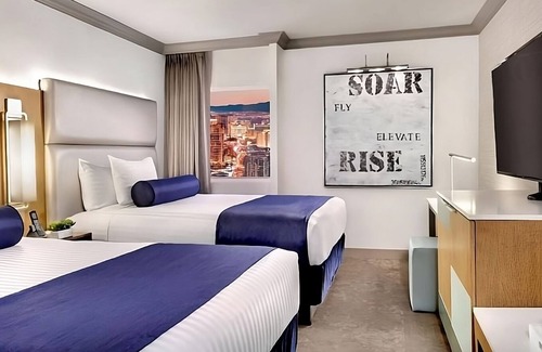 Gateway District Hotel | Adventure Awaits! On Strip, Pool, Game Room, Casino, Parking! Near Mob museum