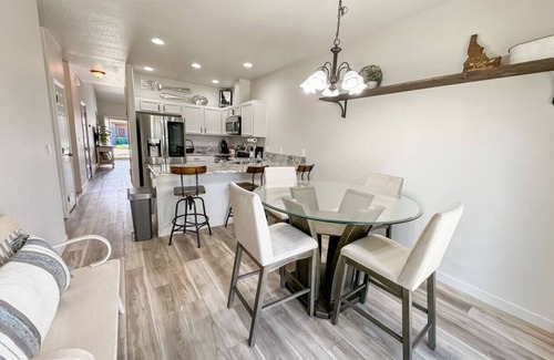 Donnelly Apartment | Adventure Basecamp .
