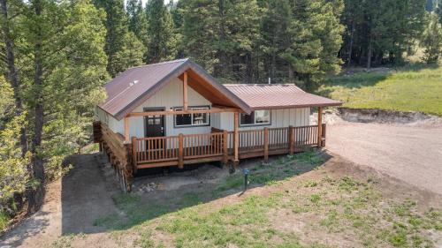 Philipsburg House | Adventure Cabin, Sapphire Mining, Walk To Downtown