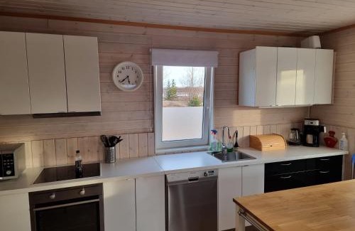 Reykholt House | Adventure Eagle Cottege