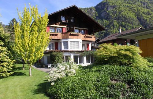 Unterseen Bed & Breakfast | Adventure Guesthouse Interlaken