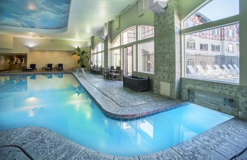 Zermatt Villa | Adventure Hub-Backcountry Ski-Snowmobile-Scuba Diving Villa 3083 villa