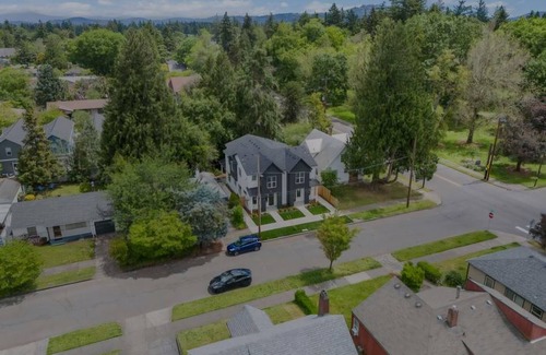 Woodstock House | Adventure in Portland