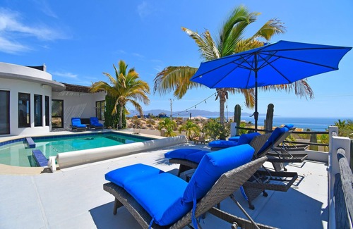 El Sargento House | Adventure Ready Villa Rasta for 8, with paddle boards & snorkel sets.