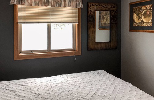 Colonial Pine Hills House | Adventure retreat with fireplace, pool table & children's items - dog-friendly