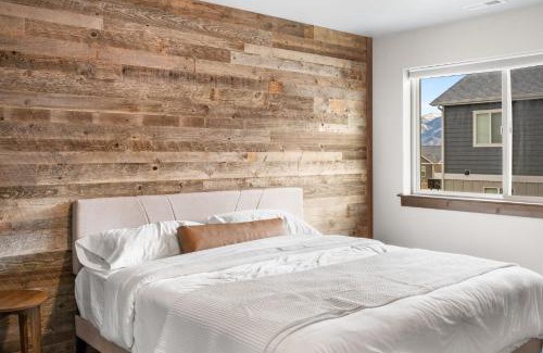 Bozeman House | AdventureHaus