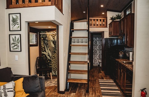 Tracy City Cabin | Adventurer at The Retreat at Water's Edge