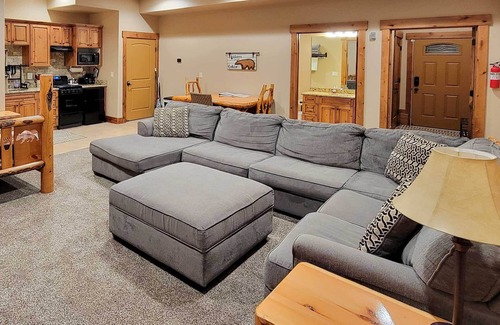 Island Park Cabin | Adventurer's Studio ~ 20 Mi to West Yellowstone!
