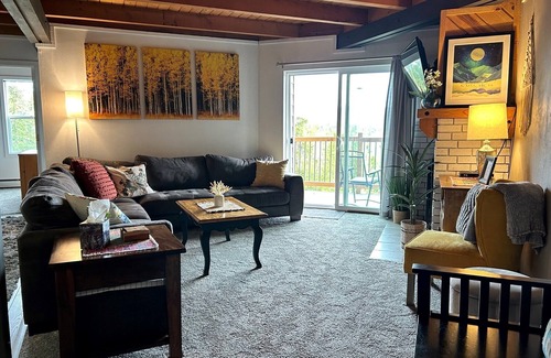 Wildernest Condo | Adventures await you with this cozy condo that sleeps 6