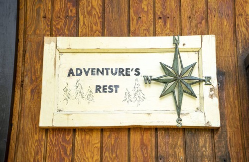 Stagetop Cabin | Adventures Rest- Perfect cabin for your expedition