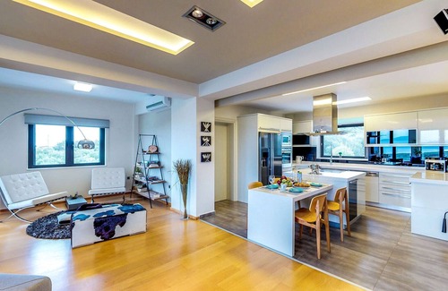 Kontomari Villa | Aegea Villa Chania: 5' to Beach/Private Heated Pool/Sea View/Gym