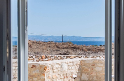 Piso Livadi Villa | Aegean Feelings