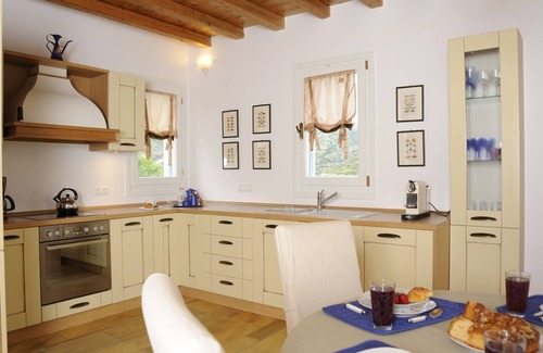 Kato Fellos Villa | Aegean Majesty: Villa Helias – 4 Bedroom Getaway, Private pool, Gym