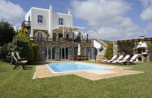 Kato Fellos Villa | Aegean Majesty: Villa Helias – 4 Bedroom Getaway, Private pool, Gym