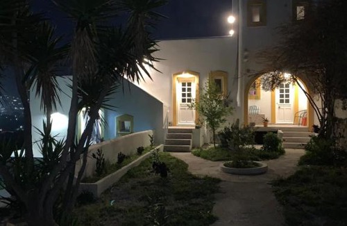 Krotiri Apartment | Aegean Overlook Studios