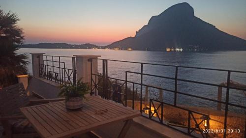 Mirties Apartment | Aegean Villita on beach apartment