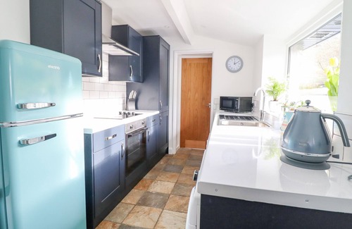Ffestiniog Cottage | AEL Y BRYN, pet friendly, character holiday cottage in Ffestiniog