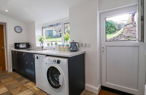 Ffestiniog Cottage | AEL Y BRYN, pet friendly, character holiday cottage in Ffestiniog