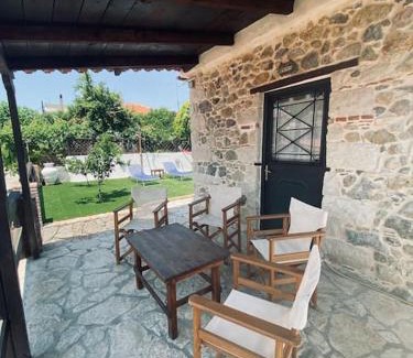Agios Mamas Apartment | Aelia Cottage House