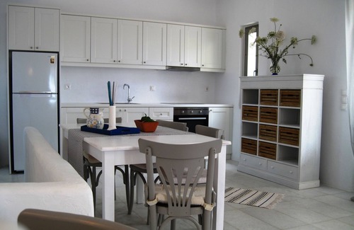 Santa Maria Villa | Aeraki Villas