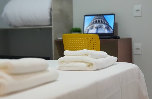 Santa Monica Hotel | Aero Inn Hotel