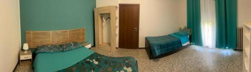 Azzano San Paolo House | aeroporto room1