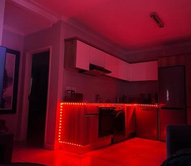 Tshwane Apartment | Aesthetic Luxury 2 bedroom penthouse