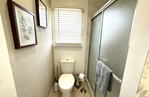Bellflower Apartment | Aesthetic Stay near Disney & LA