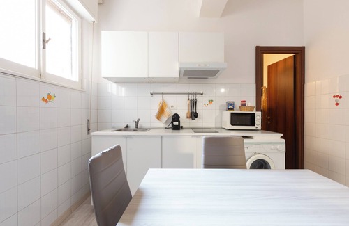 Garbatella House | Affittacamere Alpino 76