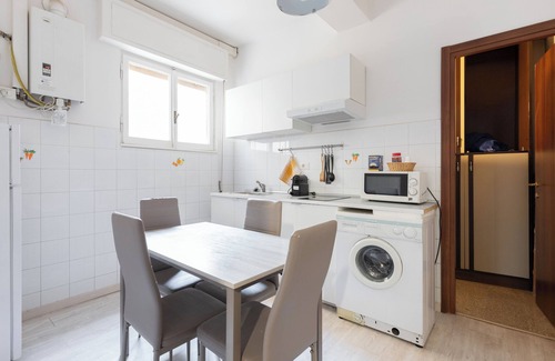 Garbatella House | Affittacamere Alpino 76