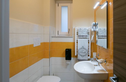Nicosia House | Affittacamere La Madonnina