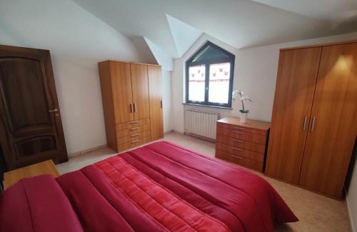 San Rocco House | Affittacamere Montepiano