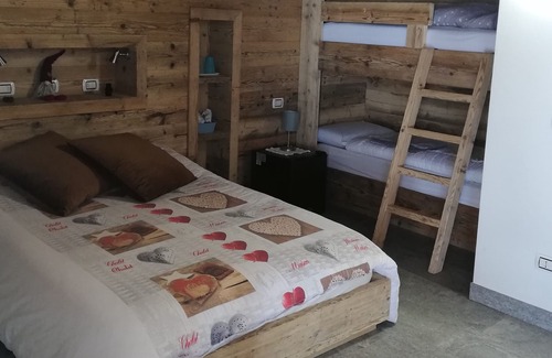 Varzo House | Affitto perfetto per gruppo di amici o famiglie numerose!
