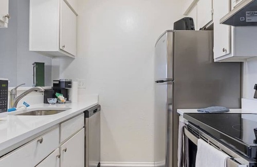 Park Central Apartment | AFFORDABILITY AT ITS FINEST! COZY 1 BED 1 BATH
