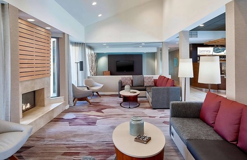 Morrisville Hotel | Affordability Meets Comfort! Two Contemporary Units, Free Airport Shuttle!