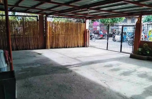 Santa Rosa House | Affordable 1 bedroom w/wi-fi , netflix & parking