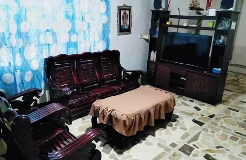 Santa Rosa House | Affordable 1 bedroom w/wi-fi , netflix & parking
