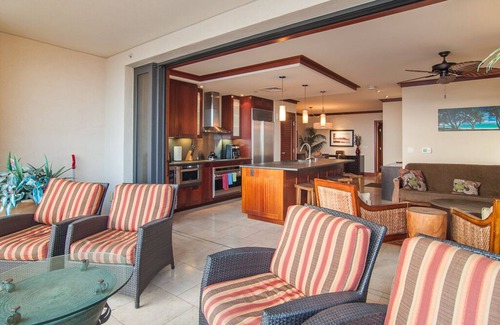 Ko Olina Villa | Affordable 3 Bedroom Family Vacation Villa on the 9th Floor/Ocean View
