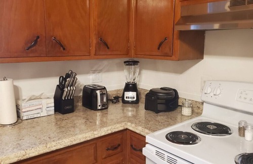 Trumbull Village Apartment | Affordable Apartment & Indoor Private Hot Tub
