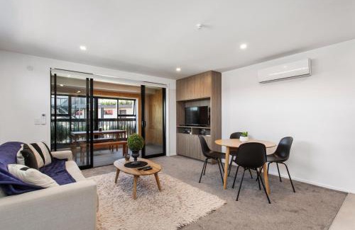 Addington Apartment | Affordable Apartment Hagley Park Super Fast Wifi