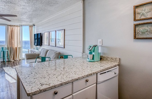 Panama City Beach Condo | Affordable Cozy Beachfront! Newly Remodeled! Free Beach Chair Service!
