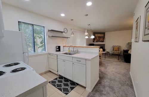 Englewood Condo | AFFORDABLE DTC CONDO - 2ND FLOOR