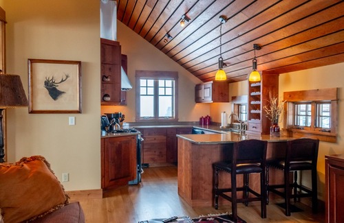 Tetonia Ski Chalet | Affordable elegance with great Teton Mountain views