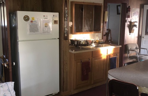 Honor Cabin | Affordable Family Fun on the Platte Lakes Van Hammen Cottage #1