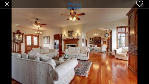 Quincy Villa | Affordable Luxury Mansion